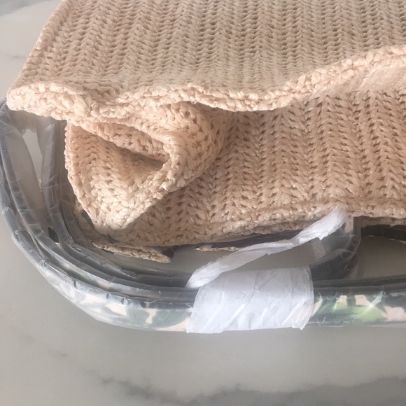 VICTORIA'S SECRET Woven Summer Tote Bag NWT - Picture 10 of 11